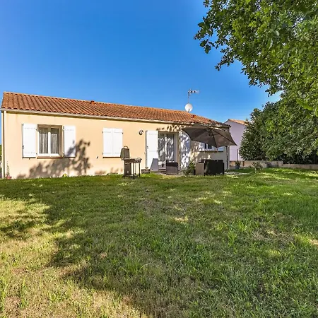 בית נופש Maison Individuelle Les Pinsons A שאלאן